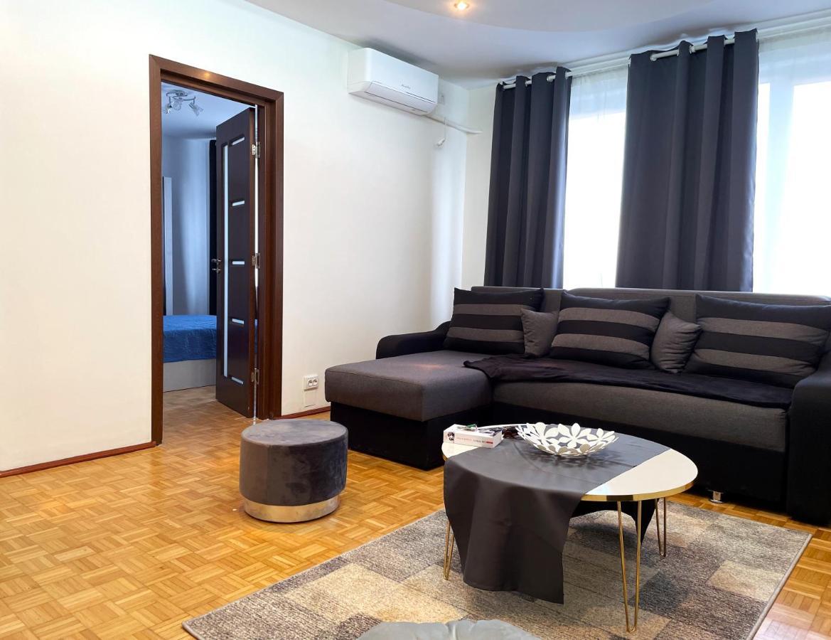 Royal Palace - City Center Accommodation 부쿠레슈티 외부 사진