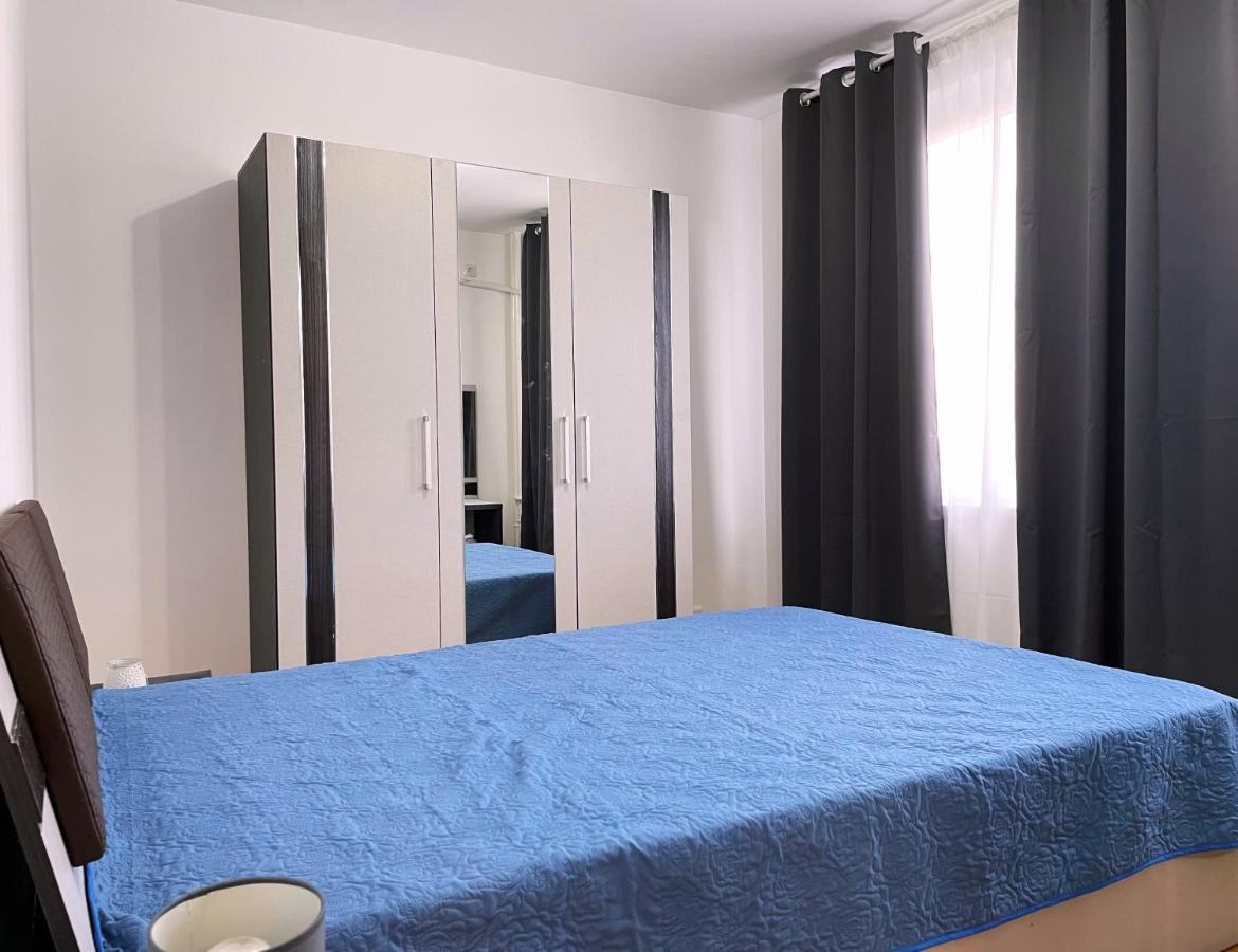 Royal Palace - City Center Accommodation 부쿠레슈티 외부 사진